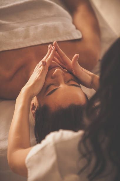Sports Massage Benefits for Athletes in Raipur