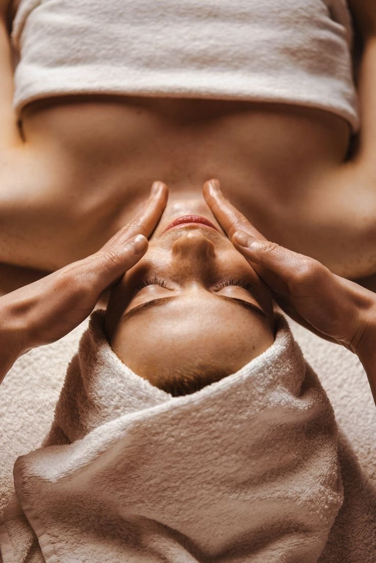 Marma Therapy for Back Pain and Joint Pain in Raipur
