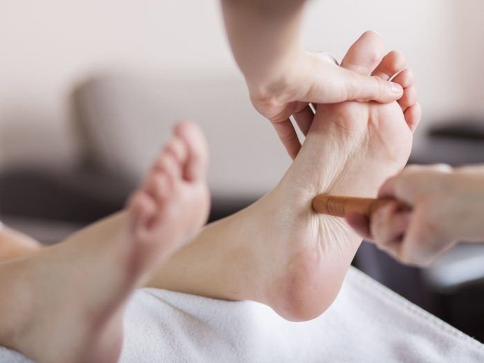 Aromatherapy Massage — Smell Aur Touch Se Hoga Complete Healing
