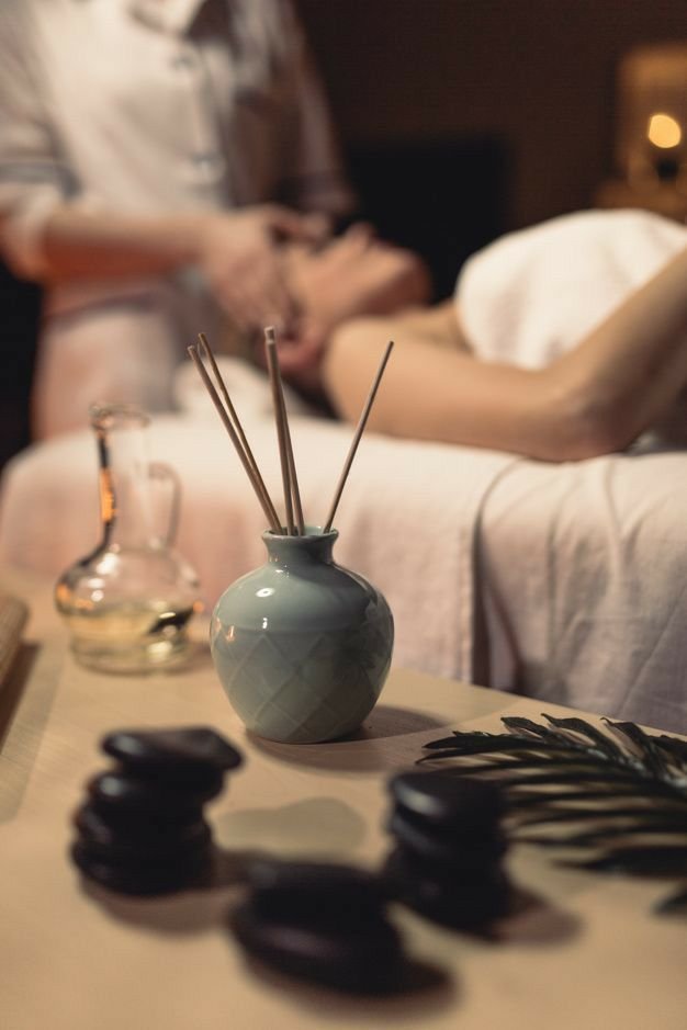 Deep Tissue Massage vs Swedish Massage in Raipur - Which is Right for You