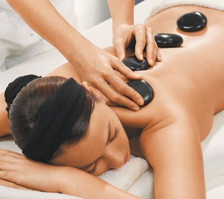 Deep Tissue vs Swedish Massage in Raipur: Which One Is Right for You