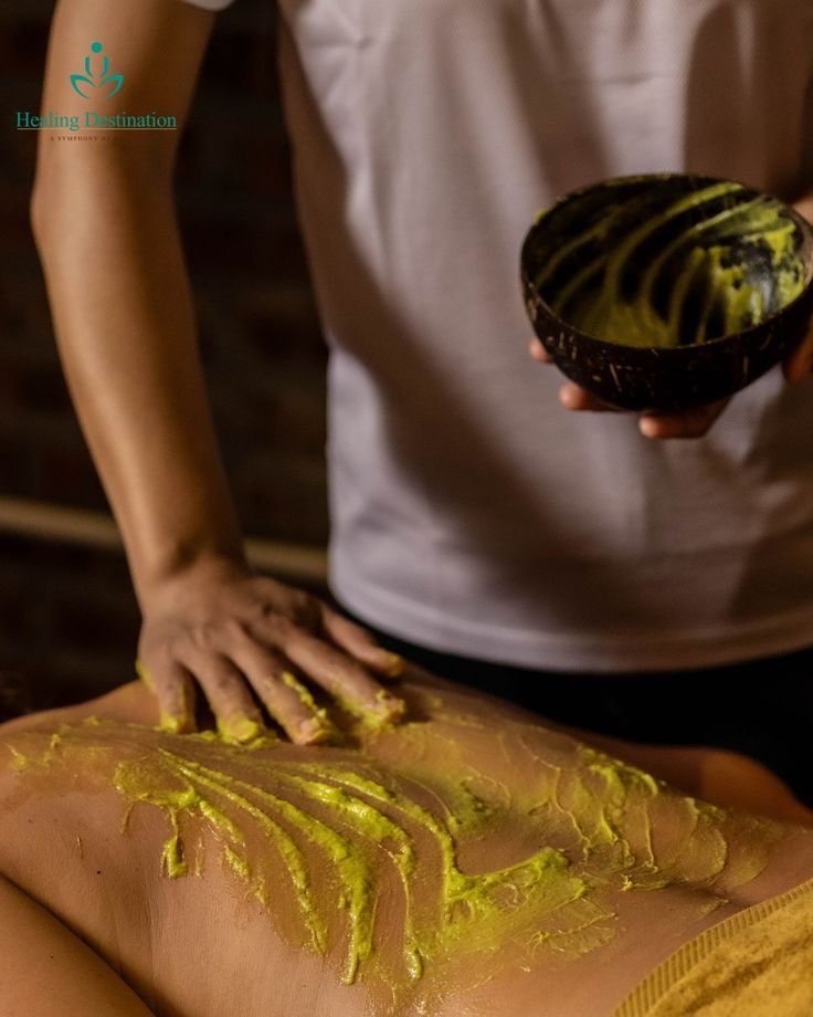 Cream Massage vs Oil Massage: Which One to Choose