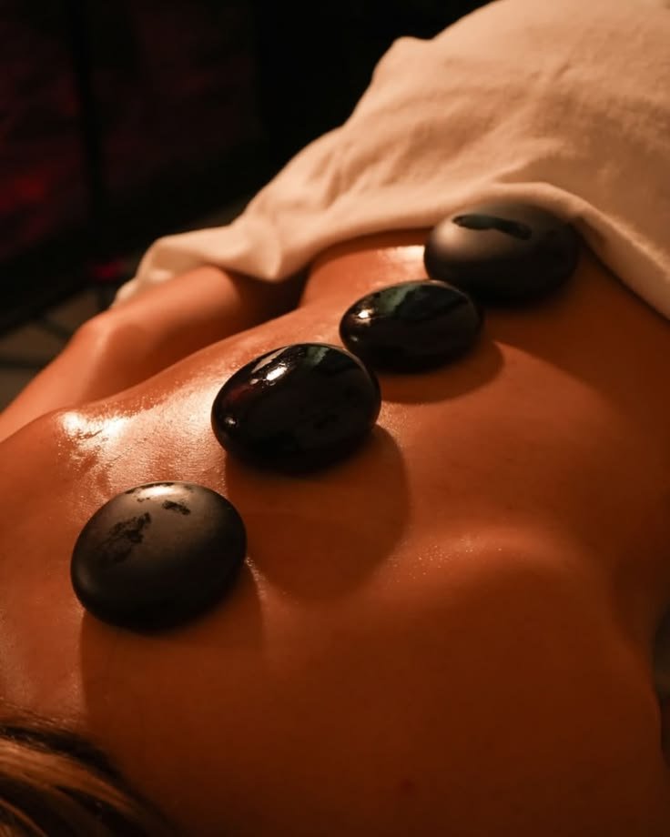 Anxiety aur Panic Attacks Mein Spa Therapy — Raipur Waalon Ke Liye Mental Wellness Guide