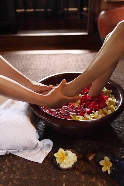 Chocolate Body Wrap in Raipur: Luxury Skin Treatment