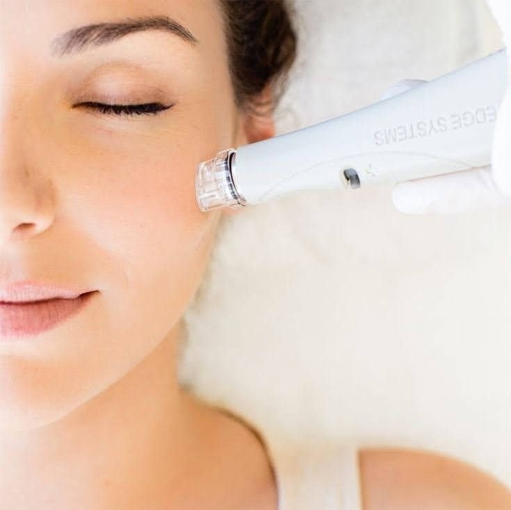 Spa vs Beauty Parlour in Raipur: What is the Real Difference?