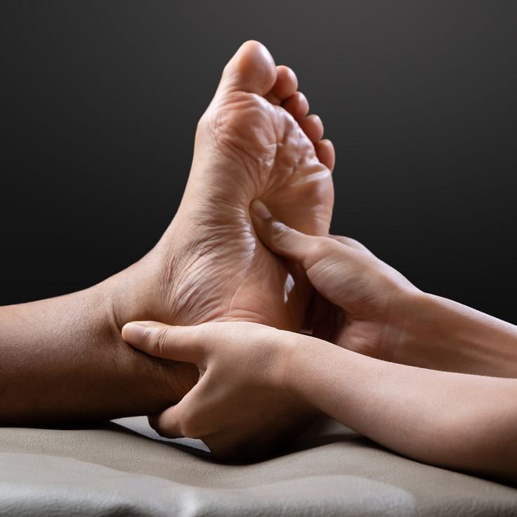 Janu Basti: Ayurvedic Oil Pool Therapy for Knee Pain and Osteoarthritis Relief