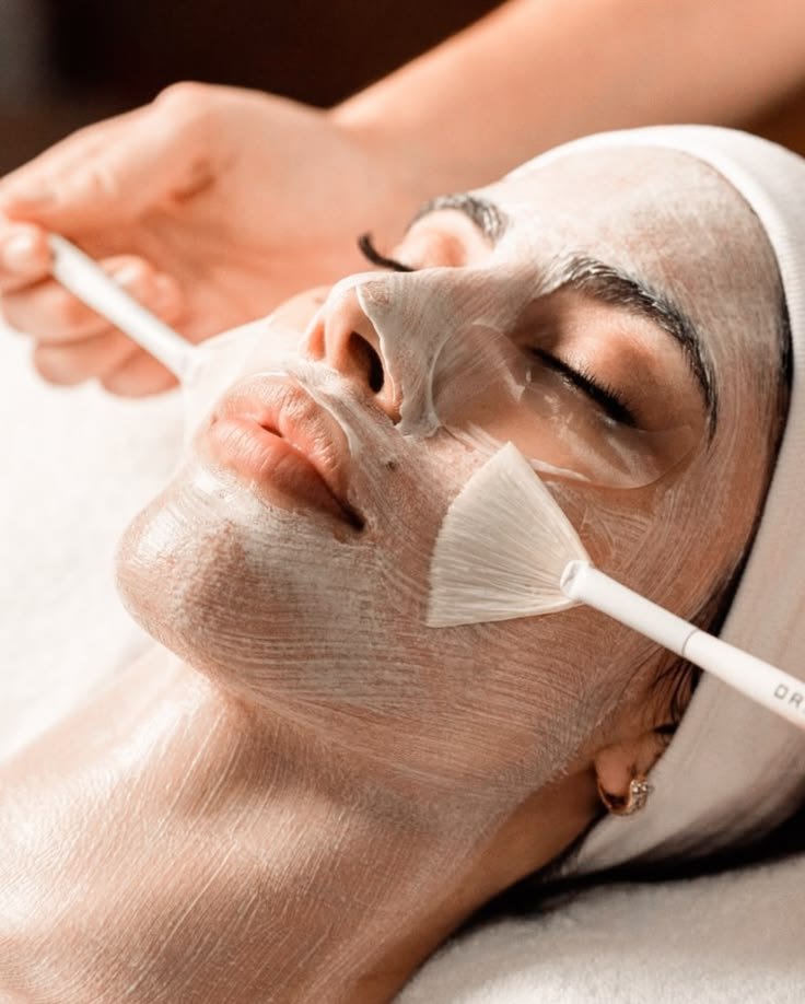 Benefits of Four-Hand Massage for Deep Relaxation