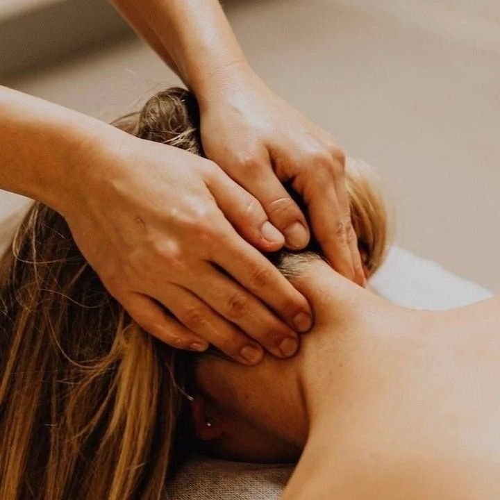 Massage for Plantar Fasciitis in Raipur: When Your Heels Hurt Every Morning